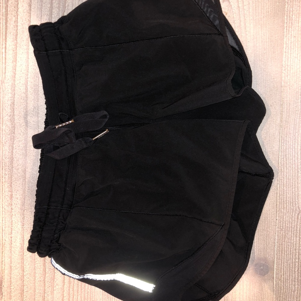 Lululemon Inner Glow Short